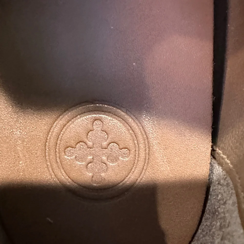 Charleston Shoe Company Camden Suede bootie MSRP $195 Tan Size 8